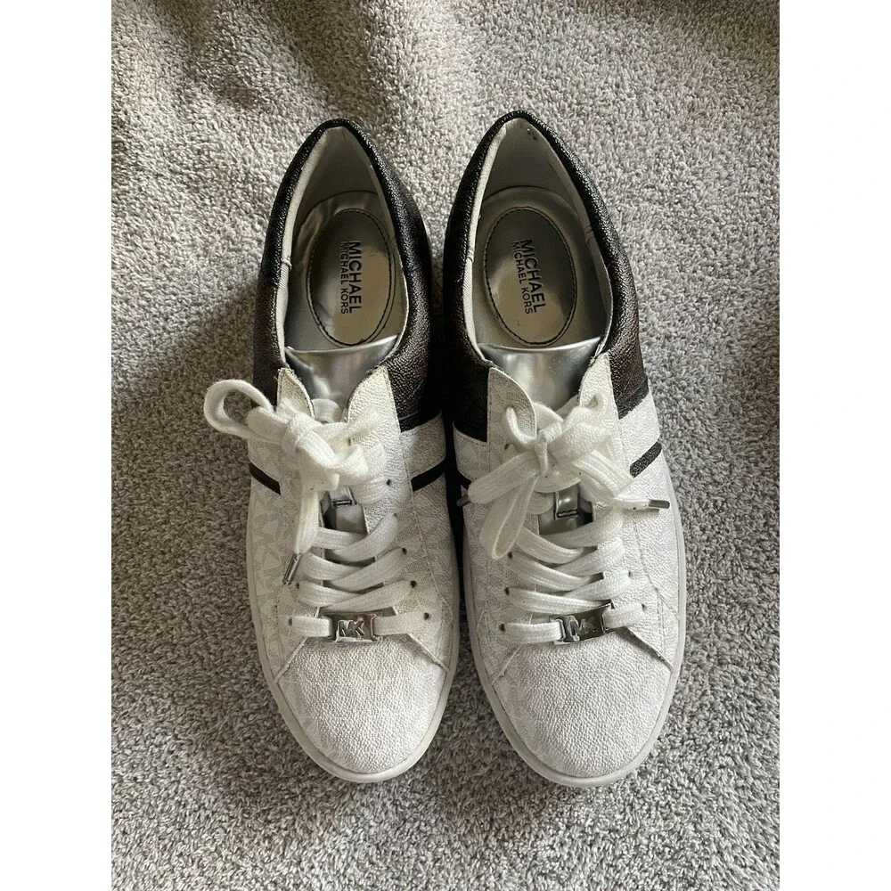 MICHAEL KORS Keaton Women's Logo Print Coated Canvas Lace Up Sneakers 8.5 - Picture 2 of 6